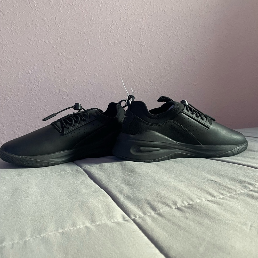 NEW | Clove Nursing Shoes | Clove Women’s Classic Shoe | All Black Nursing Shoe - Picture 16 of 16